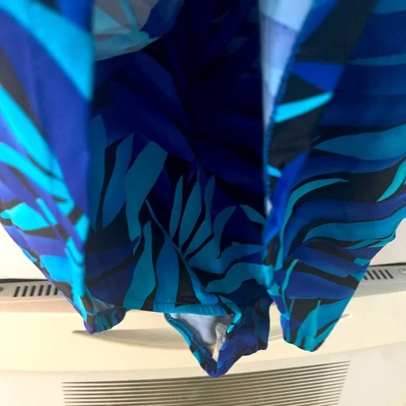 NWOT Woman’s skin dress size 18W by Maxine’s of Hollywood - Picture 3 of 6